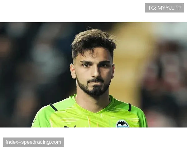 消息：瓦伦西亚主力门将马马尔达什维利吸引多家英超球队三月考察