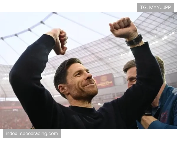 勒沃库森主帅阿隆索专访：谈论在欧冠中延续不败纪录的哲学